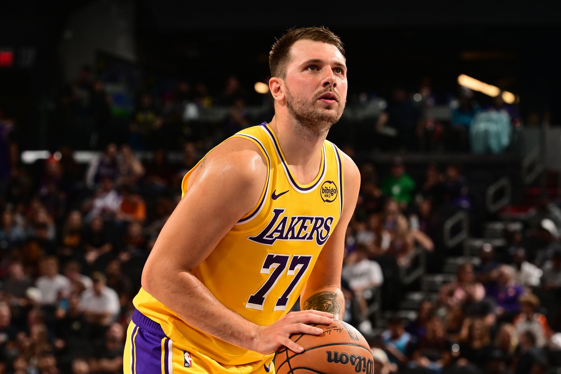 Đội hình xuất phát của Lakers vs Thunder: Doncic & Reeves vs SGA & Holmgren