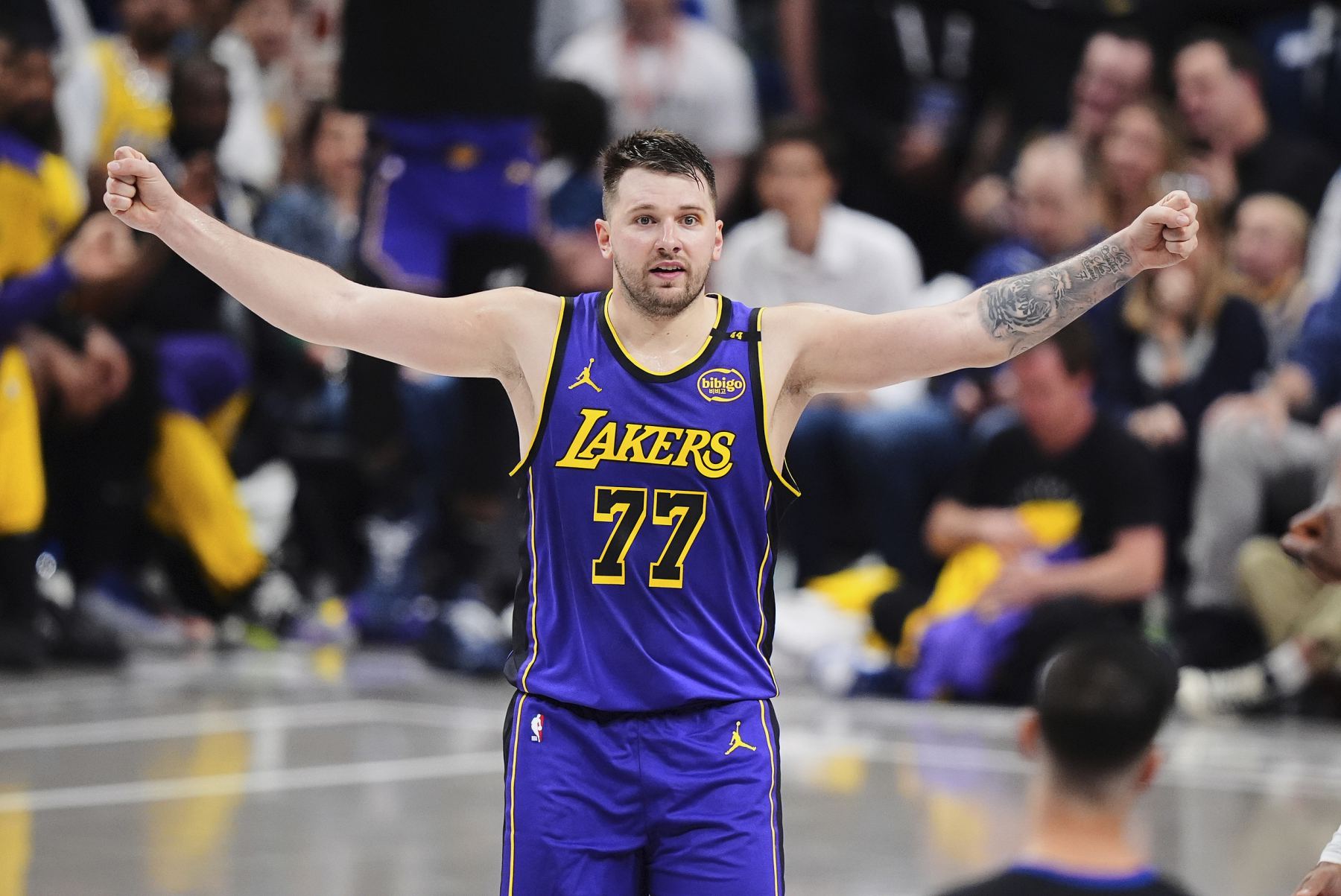 Đội hình xuất phát của Lakers vs Bucks: Bronny lần đầu ra sân ở mùa giải này, Doncic PKs Antetokounmpo