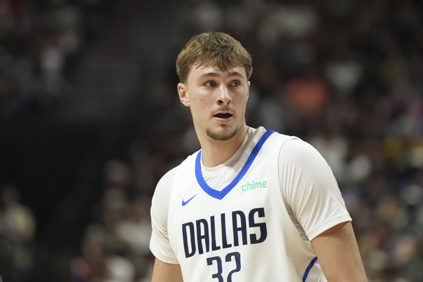 Người phát ngôn nổi tiếng: Nếu Harrison đổi Flagg + lông mày dày cho Doncic, Pelinka chắc chắn sẽ từ chối