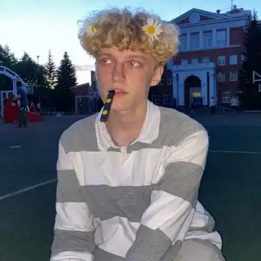 6686体育铜牌作者趁年轻