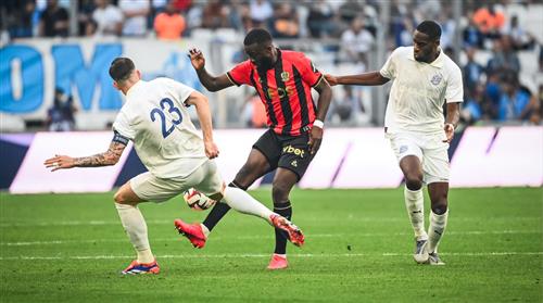 Marseille đấu với Nice