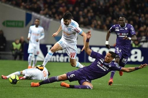 Toulouse đấu với Marseille