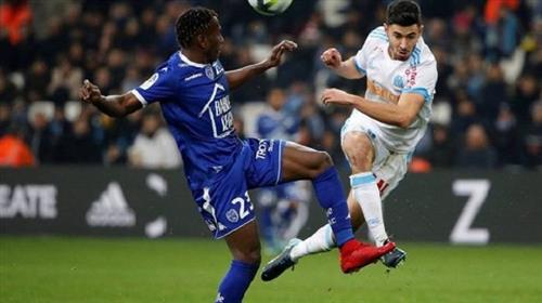 Strasbourg đấu với Marseille