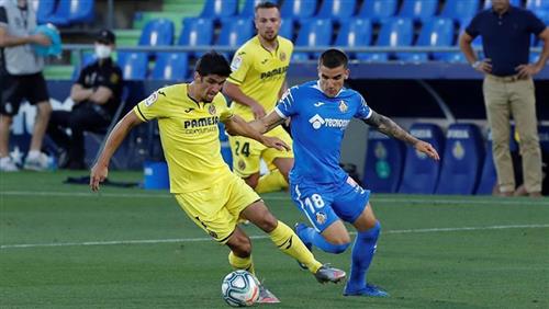 Girona đấu với Cádiz