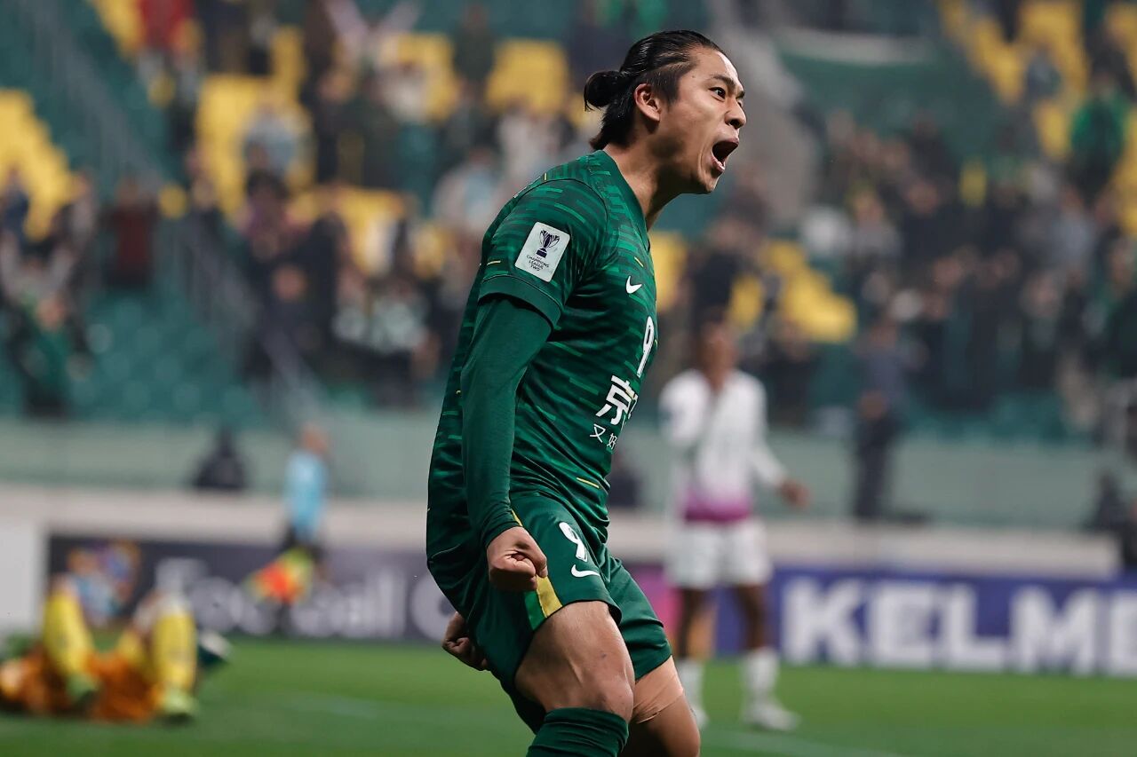 Zhang Yuning: Guoan đang cố gắng hết sức để mời người hâm mộ trở lại và chúng tôi hy vọng người hâm mộ sẽ mua vé để ủng hộ chúng tôi trong trận đấu tiếp theo