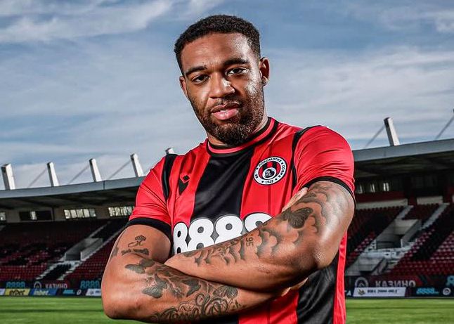 Chính thức: Cựu cầu thủ Liverpool Abby gia nhập Lokomotiv Sofia theo bản hợp đồng 2 năm