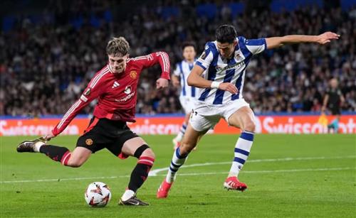 Real Sociedad đấu với Manchester United